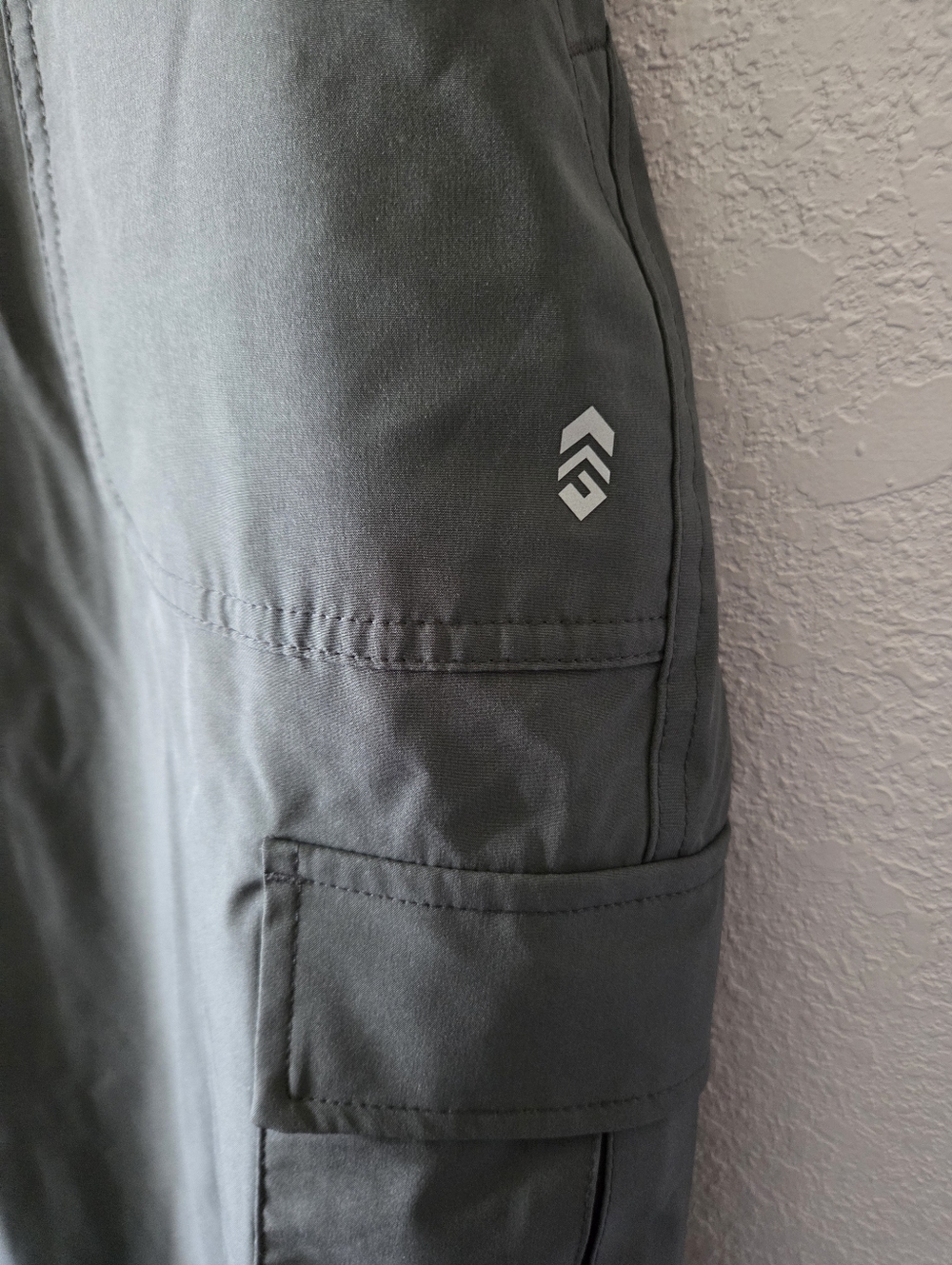 Free Country Olive Green Women's Cargo Joggers - Picture 4 of 7